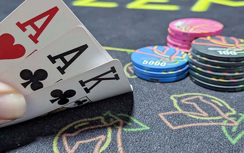 how to play poker sequence